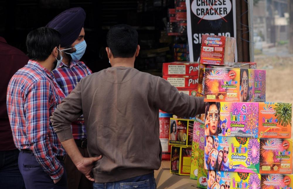 The Weekend Leader - Reduced demand for firecrackers in TN post-Covid